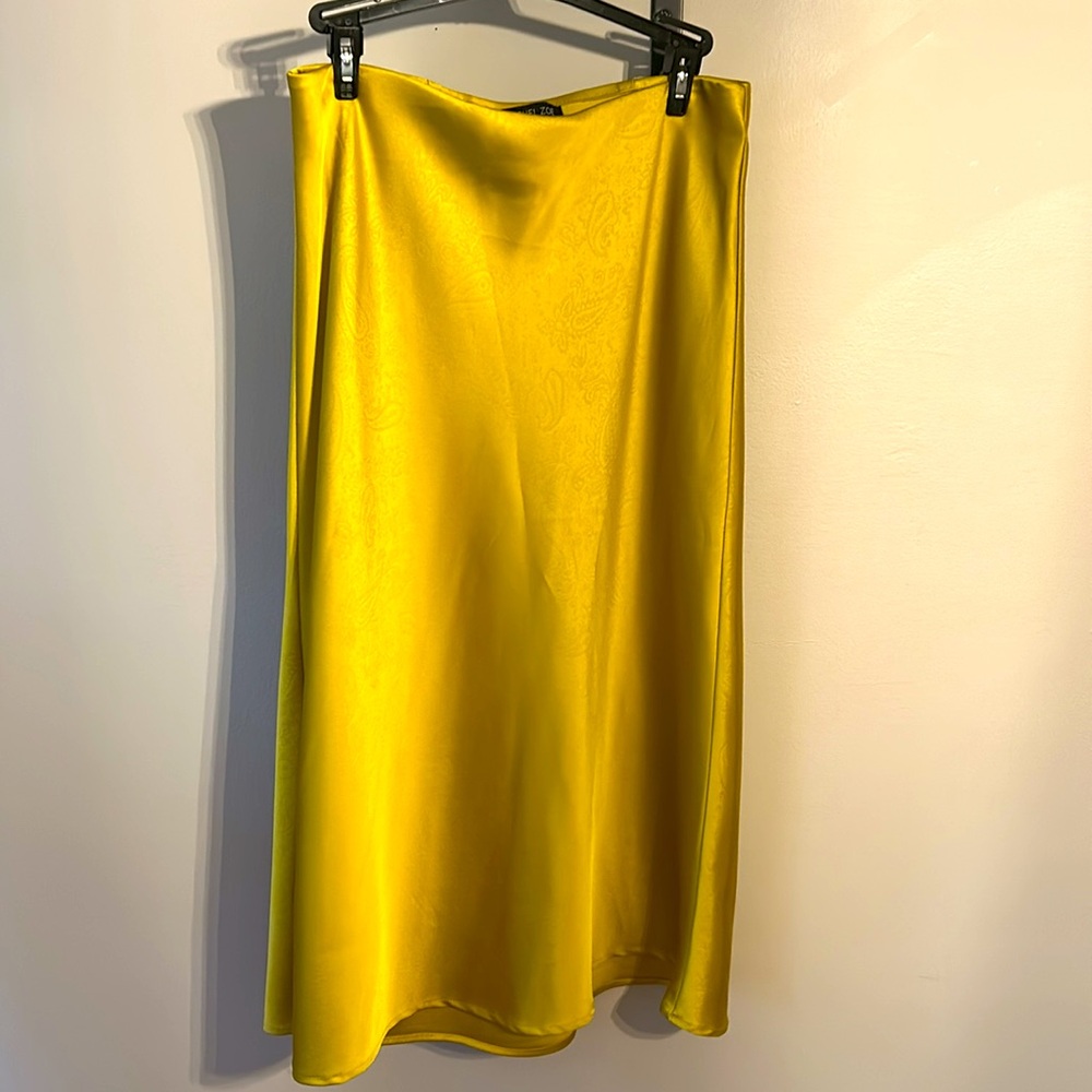 COPY - Rachel Zoe gold yellow mustard Slip Skirt New without tags, size 4
